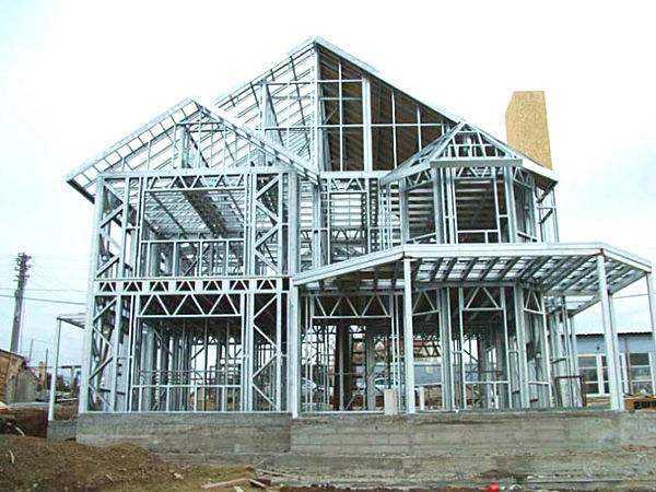 西双版纳钢结构建筑的腐蚀问题应该如何预防
